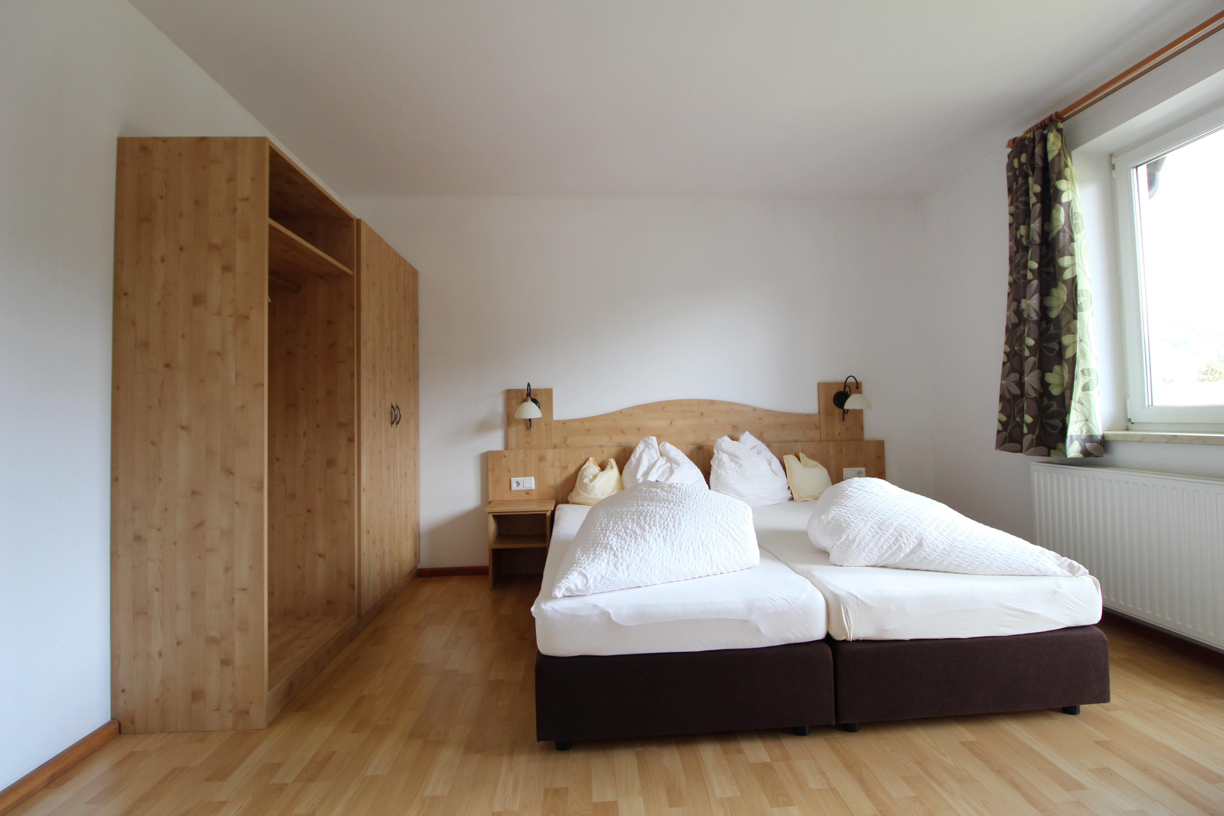 Schlafzimmer 2 Top 1